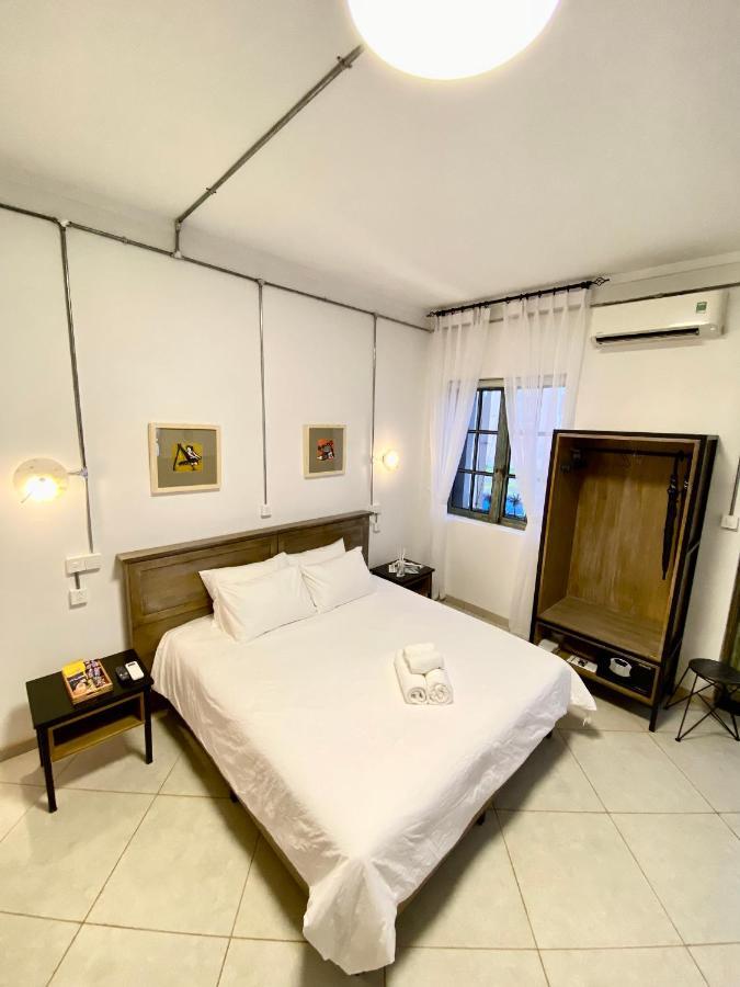 Ferienwohnung Le Bijou Chic In The Heart Of Saigon Charm With View Ho-Chi-Minh-Stadt Exterior foto