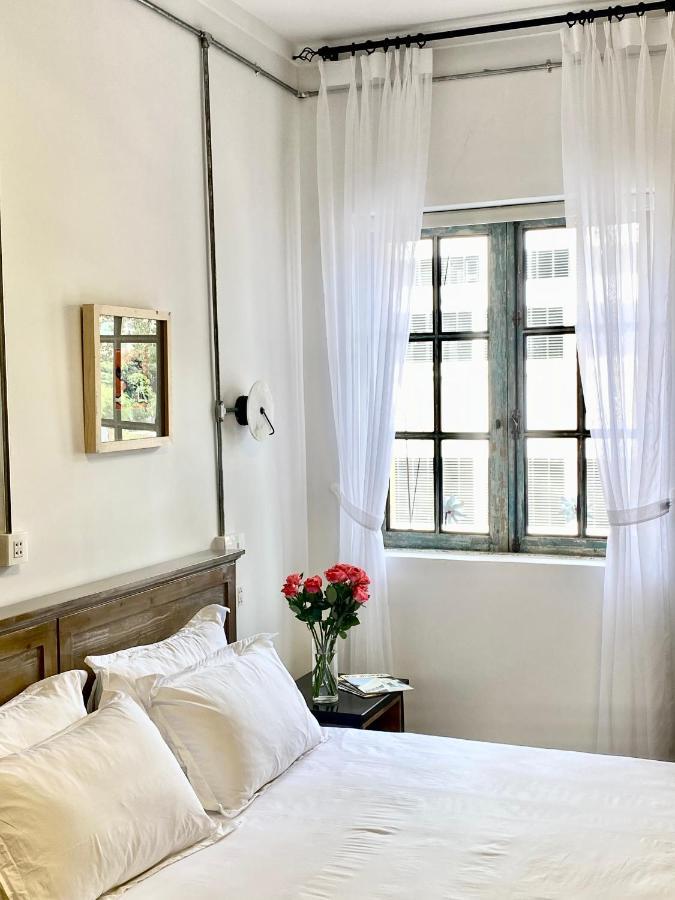 Ferienwohnung Le Bijou Chic In The Heart Of Saigon Charm With View Ho-Chi-Minh-Stadt Exterior foto